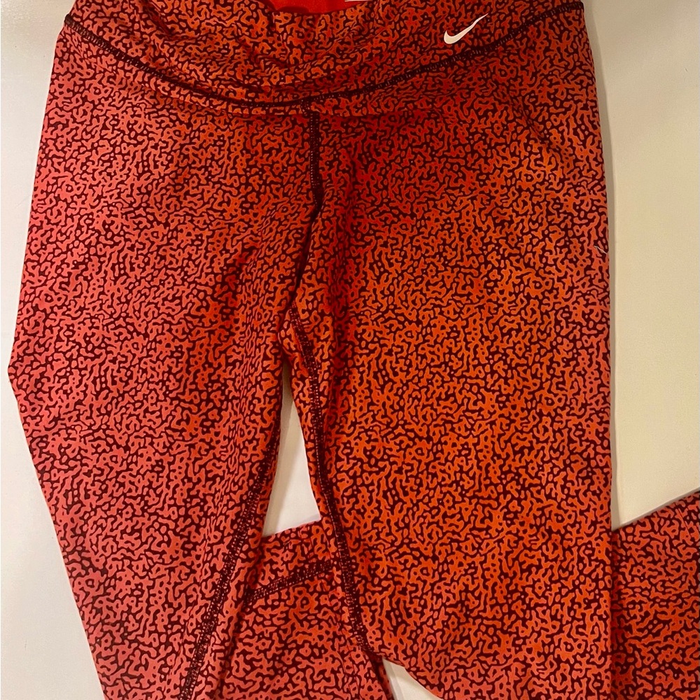 Nike Red Black Patterned Leggings